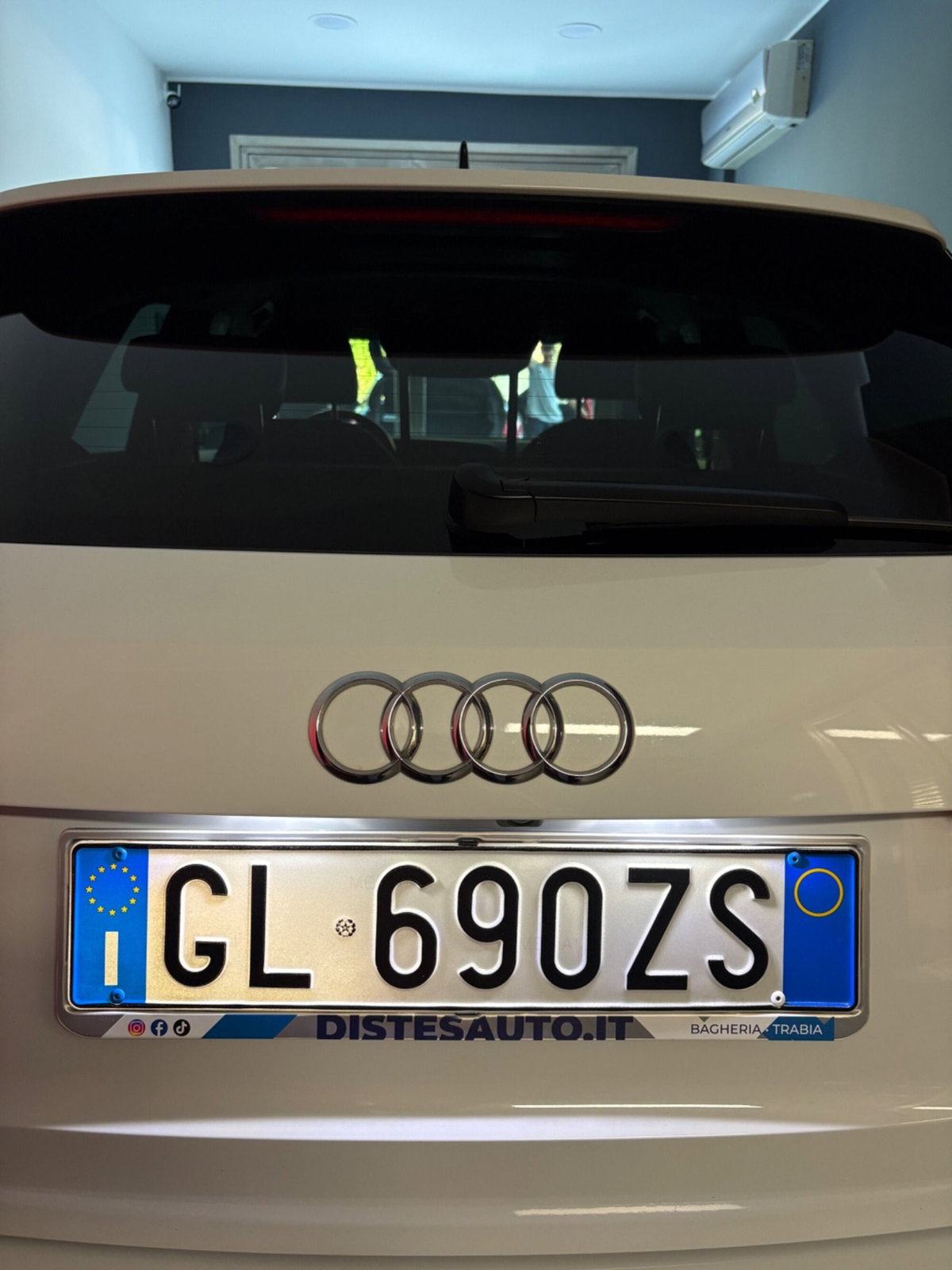 Audi Q3 35 TDI quattro S tronic Business (8)