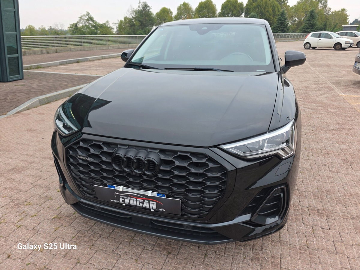 Audi Q3 45 TFSI quattro S tronic Business Advanced (14)