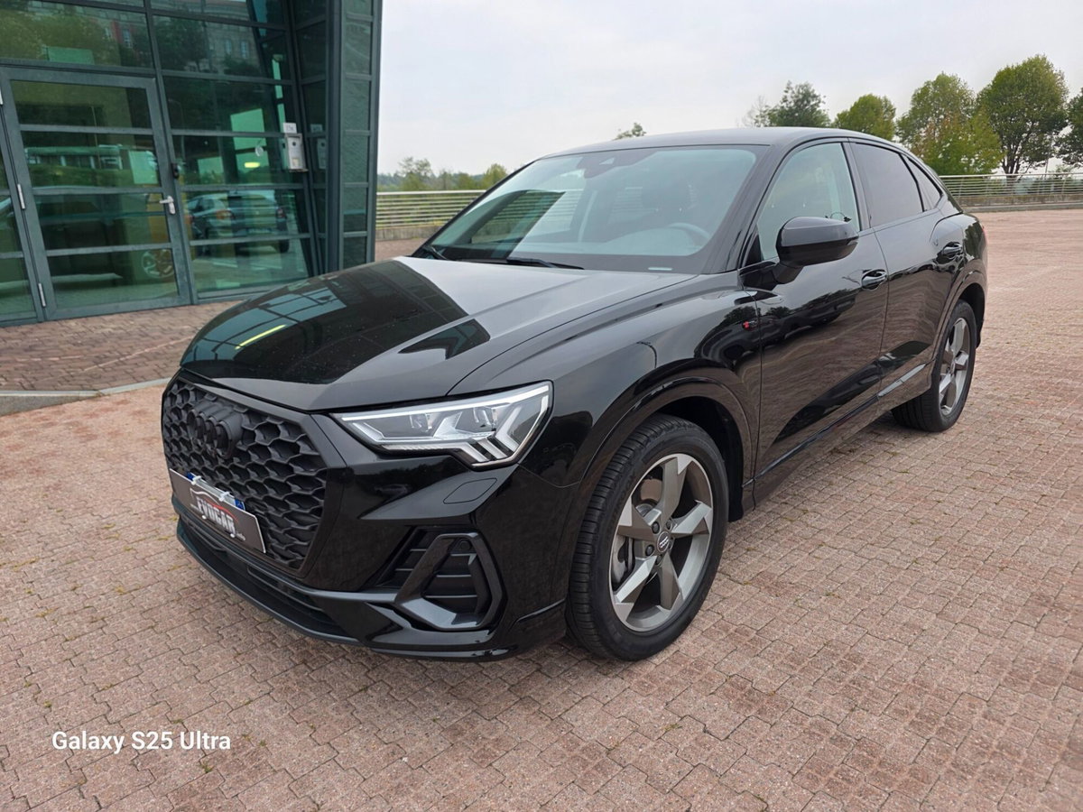 Audi Q3 45 TFSI quattro S tronic Business Advanced (8)