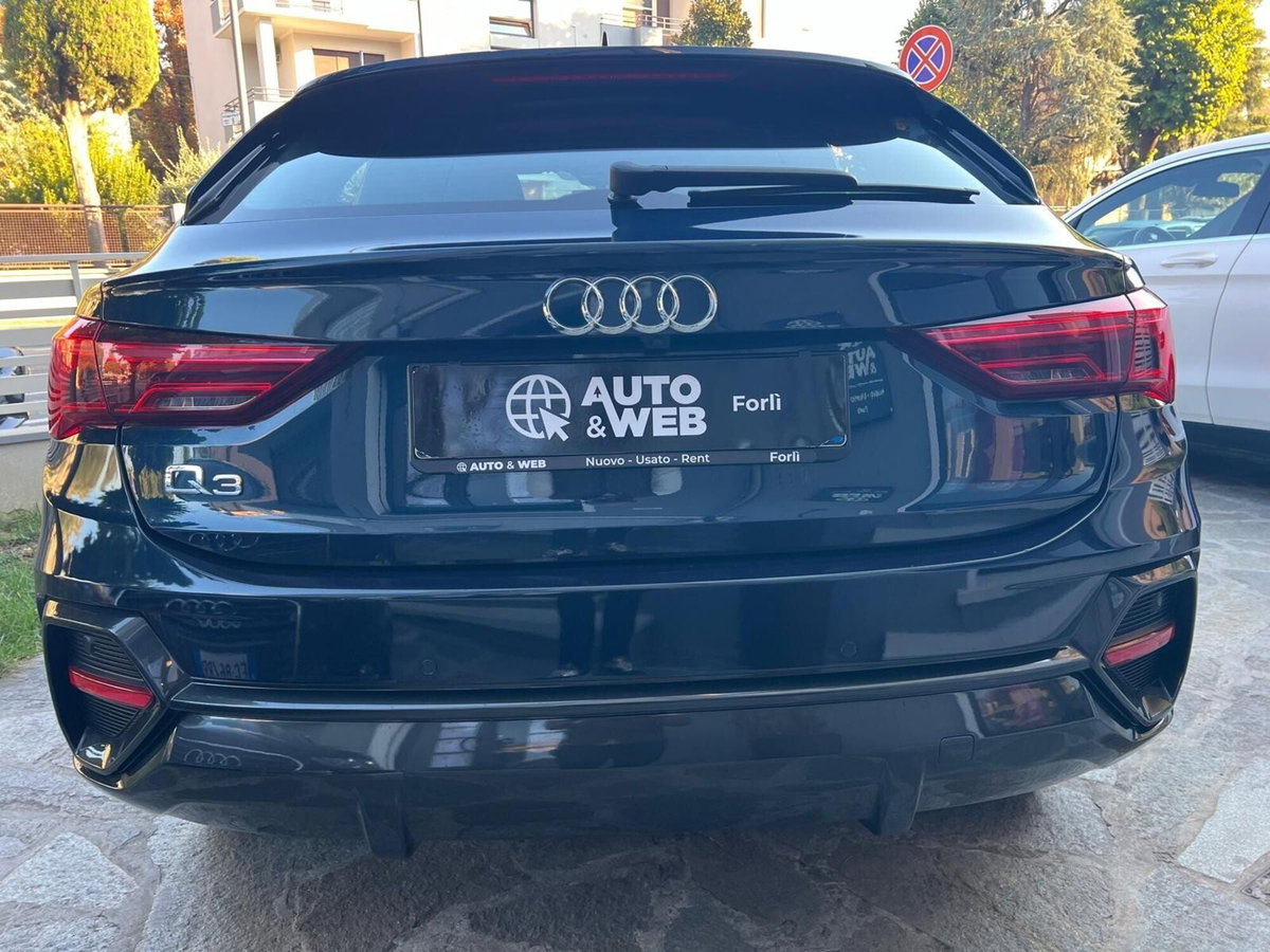 Audi Q3 Sportback 35 TDI quattro S tronic S line edition (10)