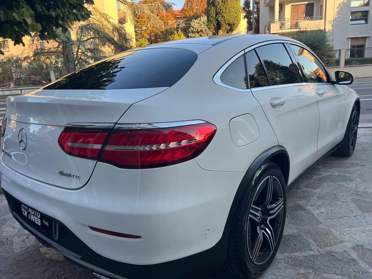 Mercedes-Benz GLC Coupé 250 d 4Matic Coupé Premium (10)