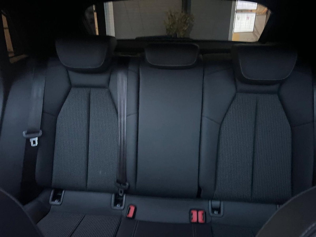 Audi A3 Sportback 30 TDI S tronic S line edition (17)