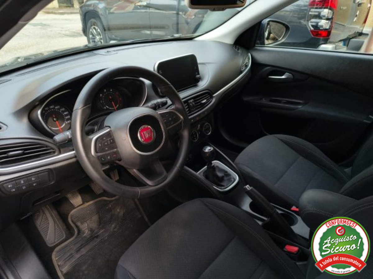 Fiat Tipo Station Wagon Tipo 1.6 Mjt S&S SW Lounge (9)