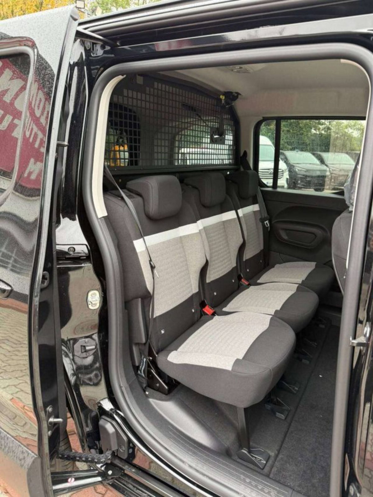 Citroen Berlingo 1.5 bluehdi M Max s&s 130cv eat8 (13)