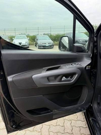 Citroen Berlingo 1.5 bluehdi M Max s&s 130cv eat8 (17)