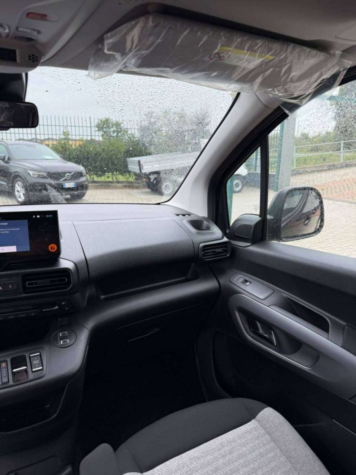 Citroen Berlingo 1.5 bluehdi M Max s&s 130cv eat8 (18)