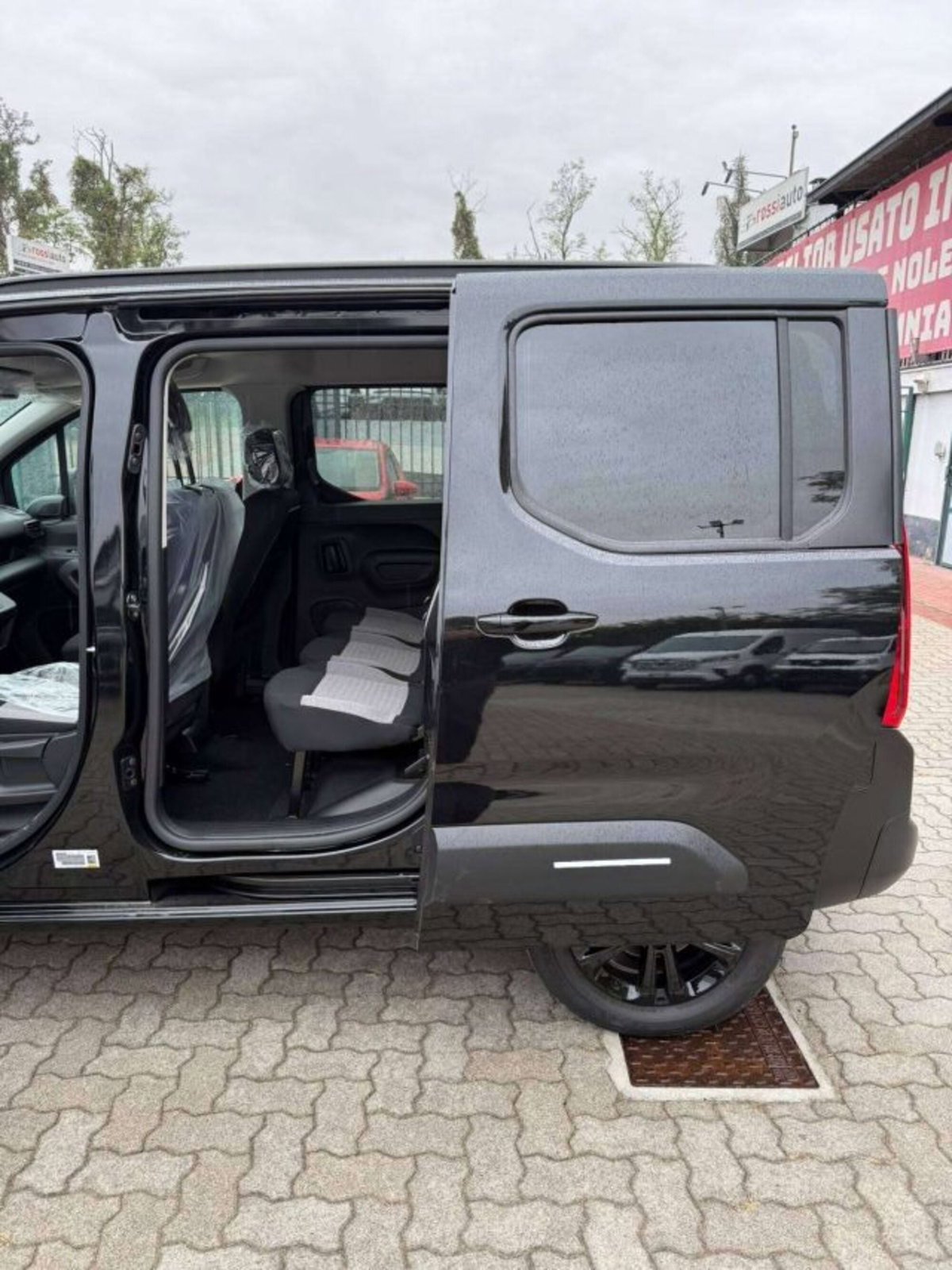 Citroen Berlingo 1.5 bluehdi M Max s&s 130cv eat8 (5)
