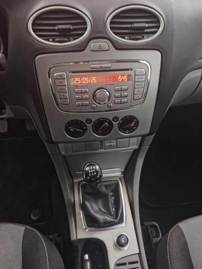 Ford Focus Station Wagon 1.6 TDCi (90CV) SW Tit. (7)