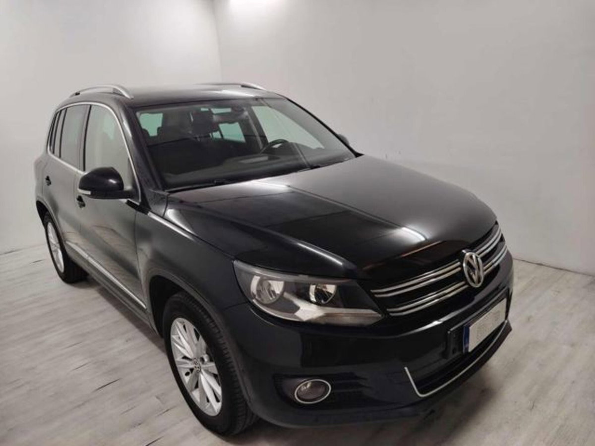 Volkswagen Tiguan 2.0 TDI 140 CV 4MOTION Sport & Style (2)