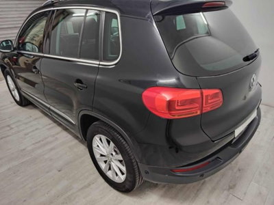 Volkswagen Tiguan 2.0 TDI 140 CV 4MOTION Sport & Style (4)