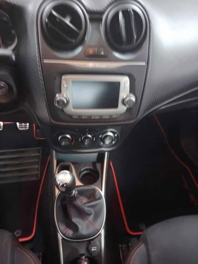 Alfa Romeo MiTo 1.4 78 CV 8V S&S Progression (9)
