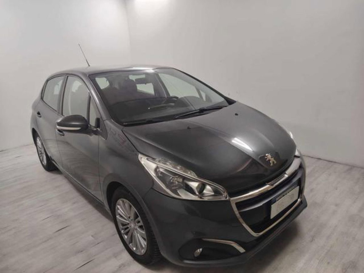 Peugeot 208 82 5 porte Active (2)