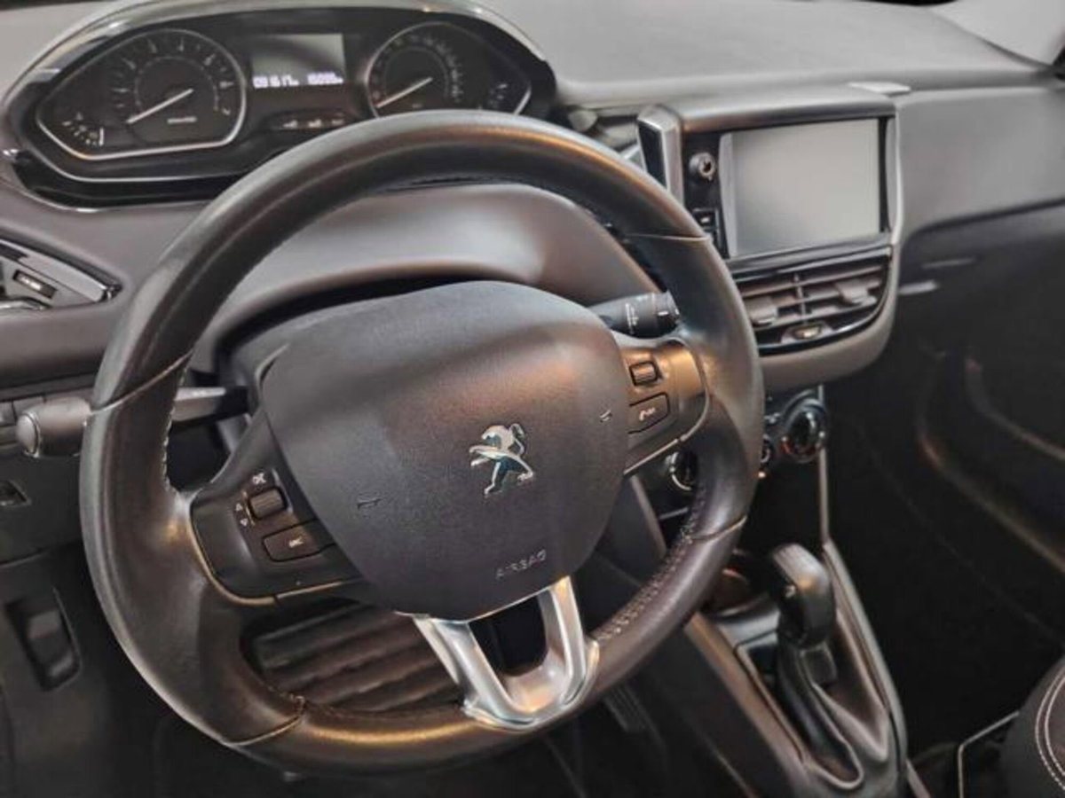 Peugeot 208 82 5 porte Active (6)