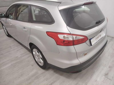 Ford Focus Station Wagon 1.6 TDCi 115 CV SW Individual (3)