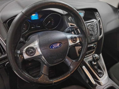 Ford Focus Station Wagon 1.6 TDCi 115 CV SW Individual (9)