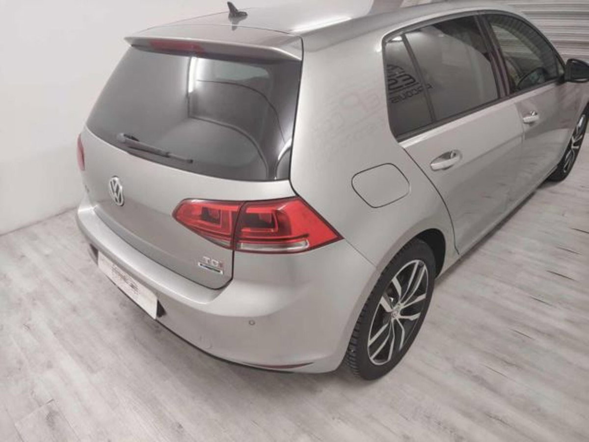 Volkswagen Golf 1.6 TDI 110 CV 5p. Comfortline BlueMotion (4)