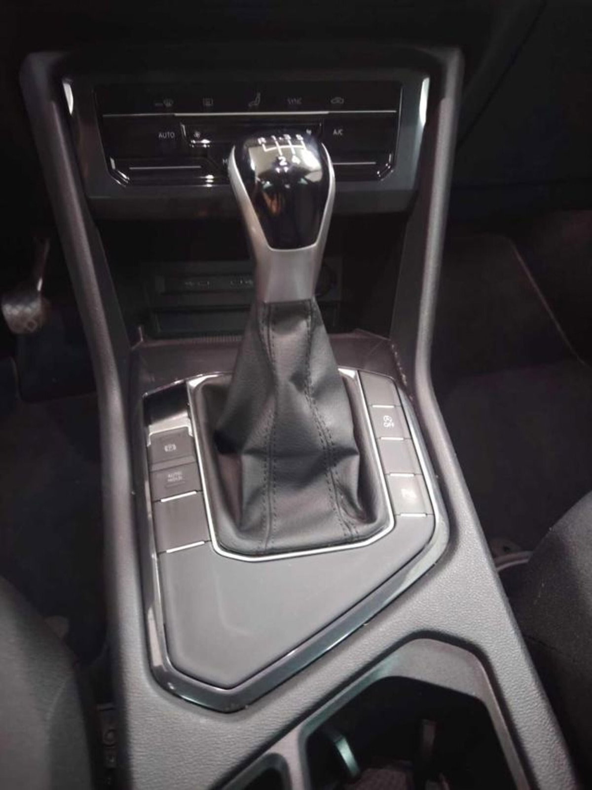 Volkswagen Tiguan 1.5 TSI ACT Life (7)