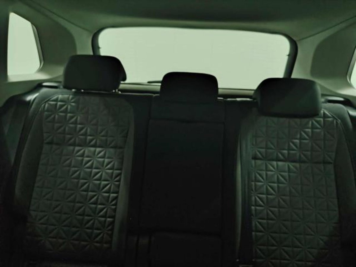 Volkswagen Tiguan 1.5 TSI ACT Life (9)