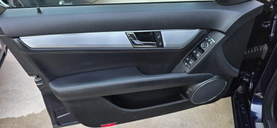 Mercedes-Benz Classe C 220 CDI Avantgarde (14)