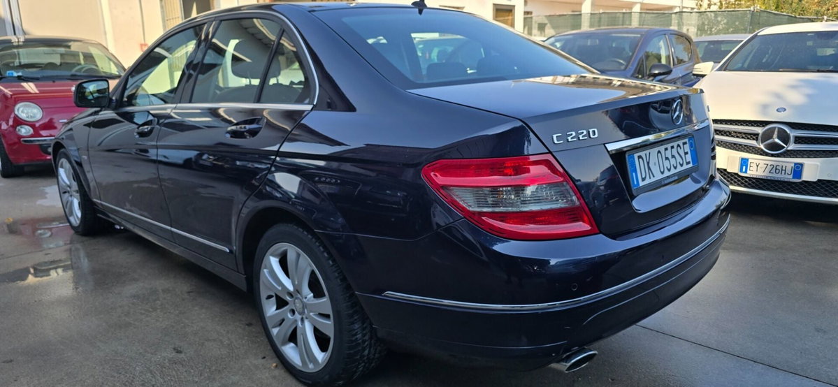 Mercedes-Benz Classe C 220 CDI Avantgarde (4)