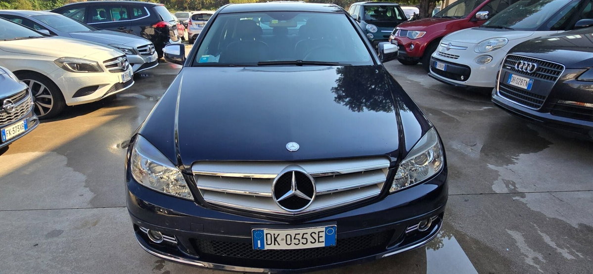 Mercedes-Benz Classe C 220 CDI Avantgarde (9)