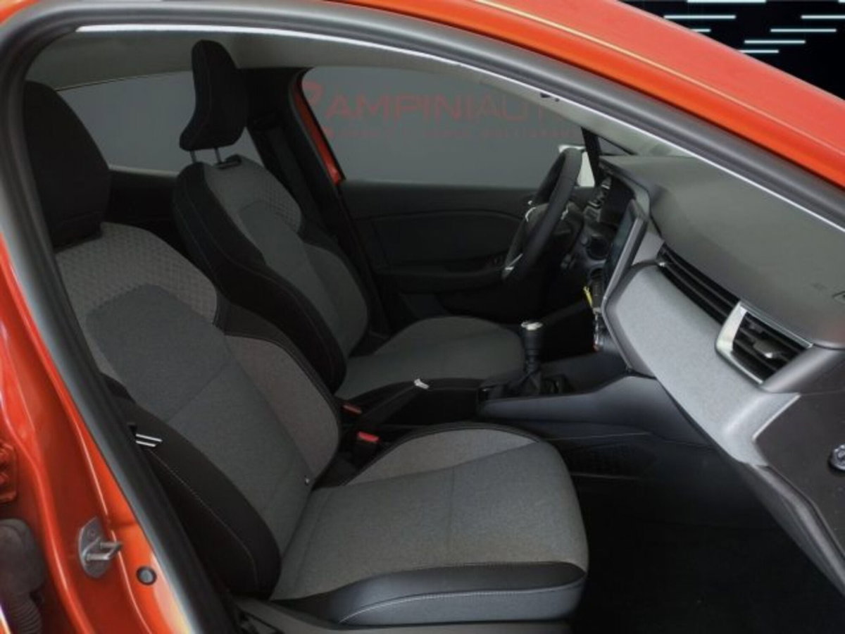 Renault Clio 1.0 tce Evolution Gpl 100cv (17)