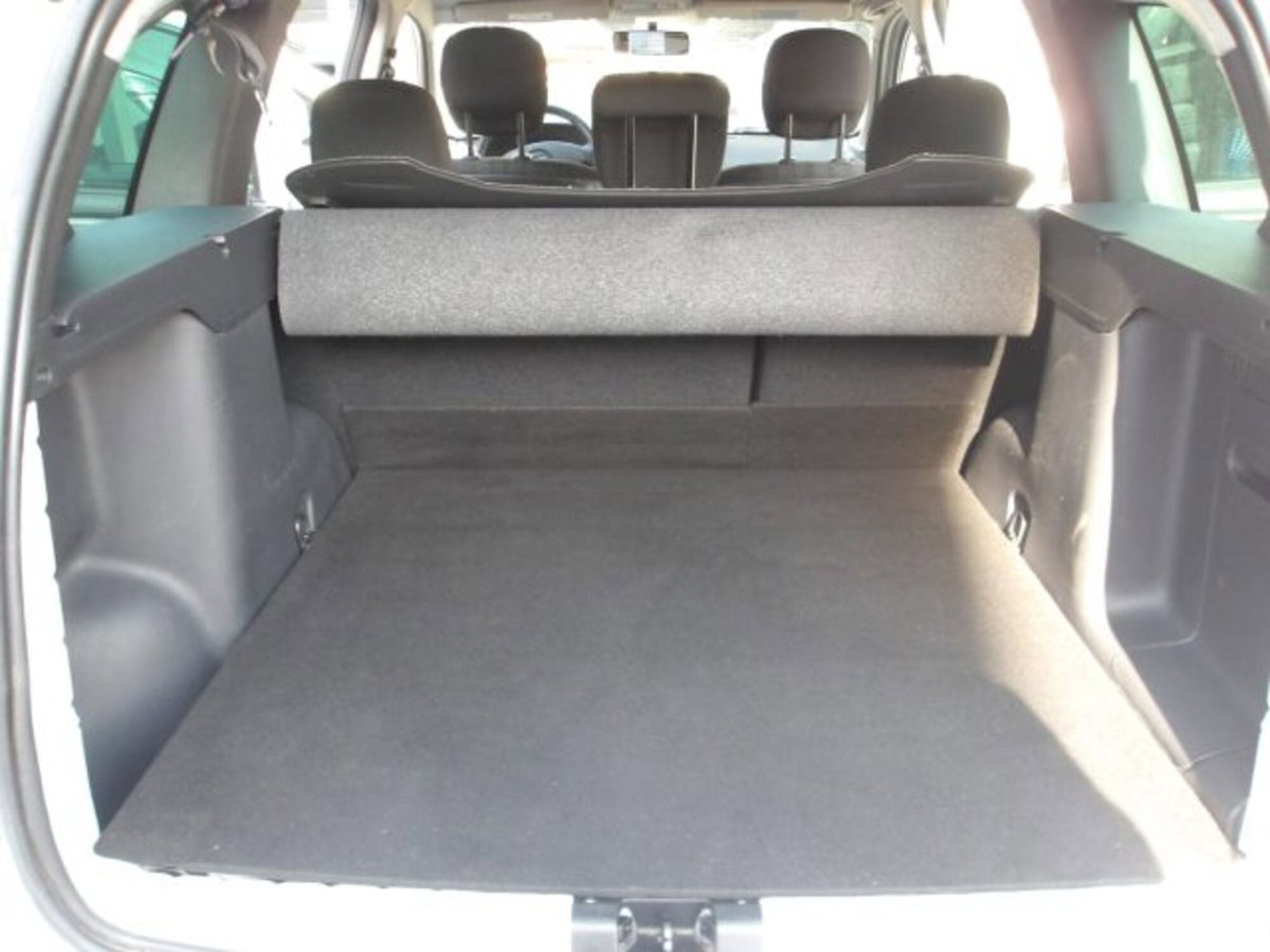 Dacia Duster 1.5 dCi 110CV 4x4 Ambiance (20)