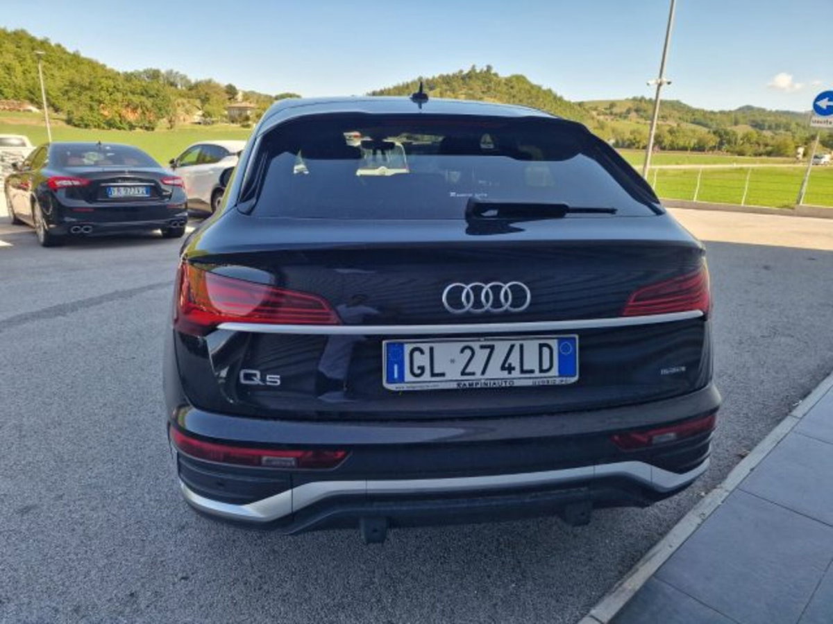 Audi Q5 Sportback 40 2.0 tdi mhev 12V S line Plus quattro s-tronic (6)