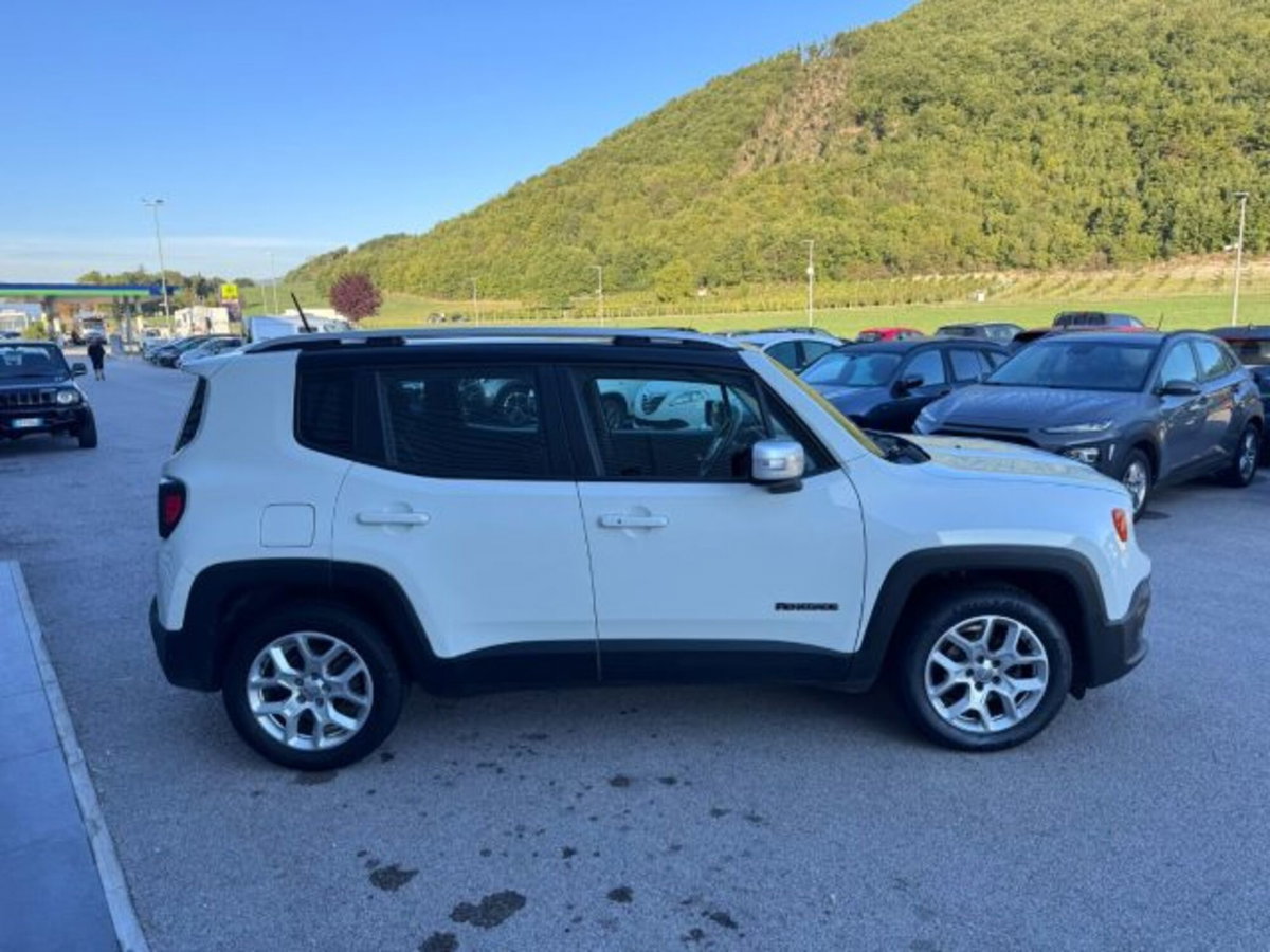 Jeep Renegade 1.6 Mjt 120 CV Limited (4)