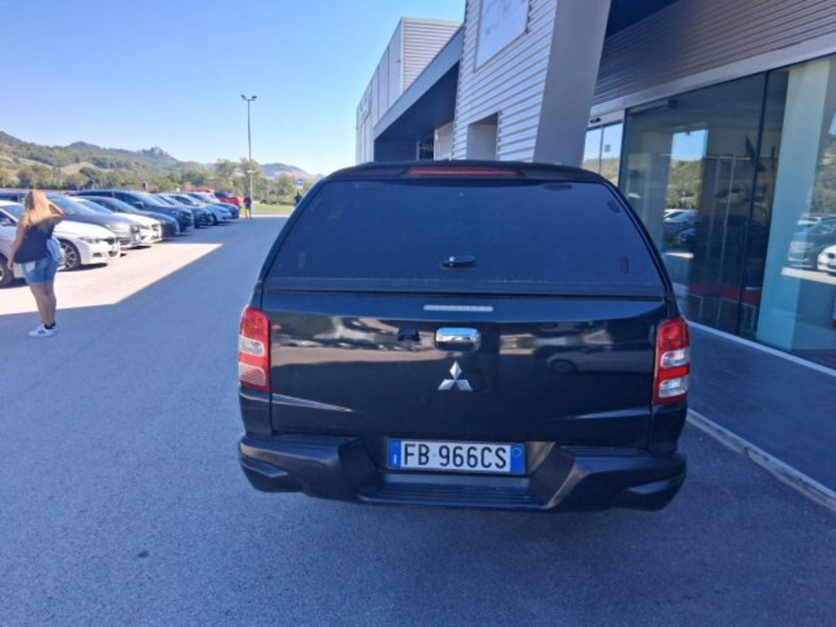 Mitsubishi L200 2.4 DI-D/181CV Double Cab Intense Hp Mivec (5)
