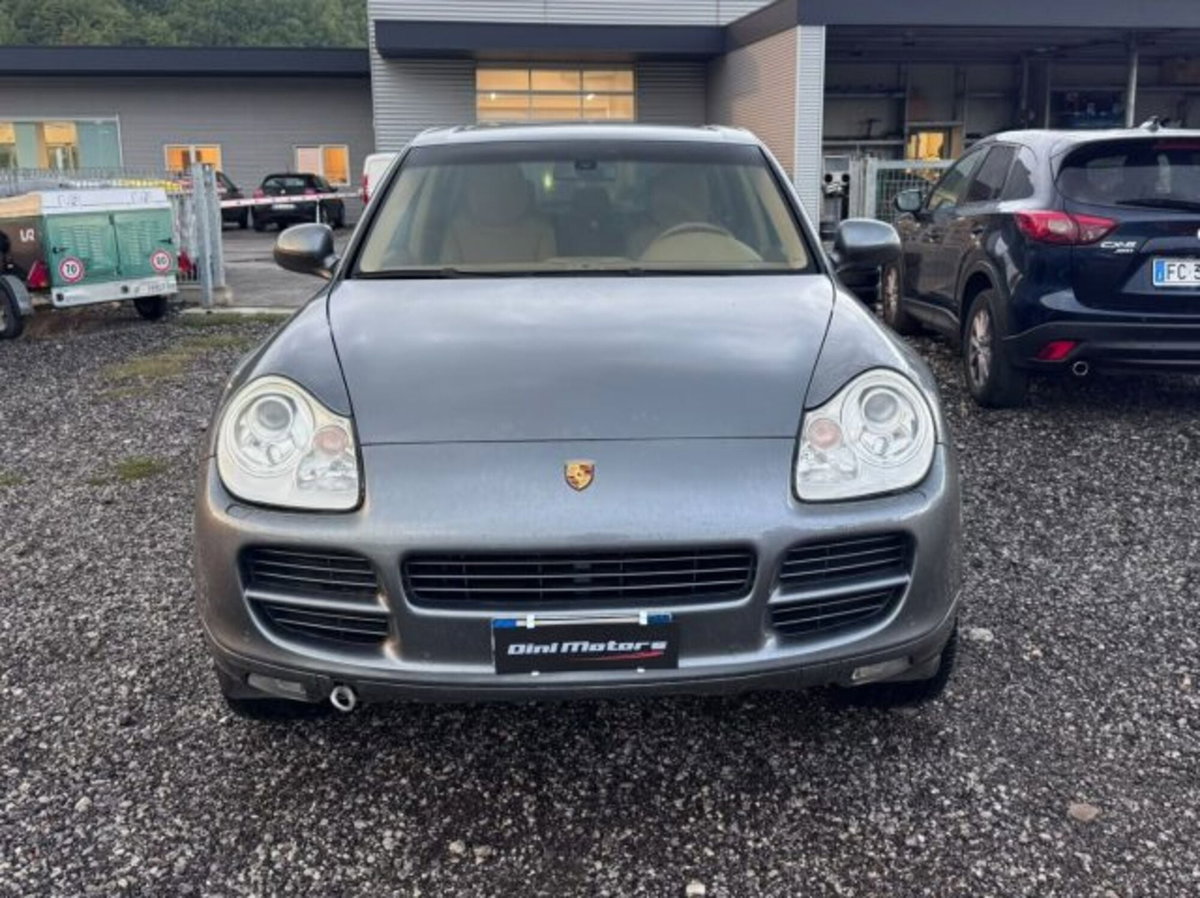 Porsche Cayenne 3.2 V6 cat (2)