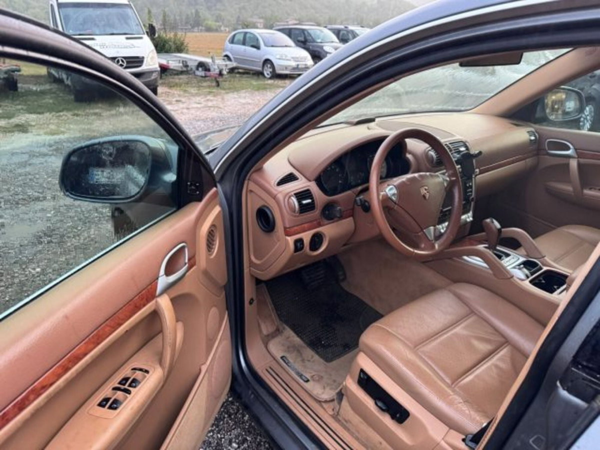 Porsche Cayenne 3.2 V6 cat (9)