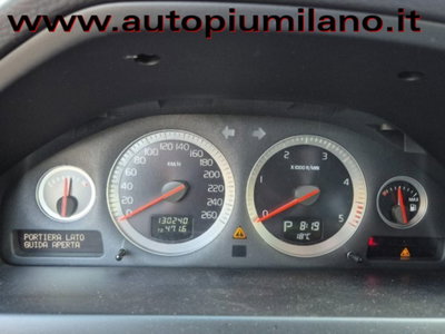 Volvo XC90 D5 AWD Geartronic Momentum (10)