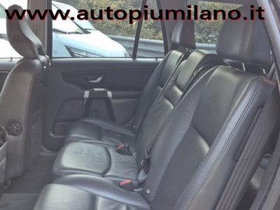 Volvo XC90 D5 AWD Geartronic Momentum (7)