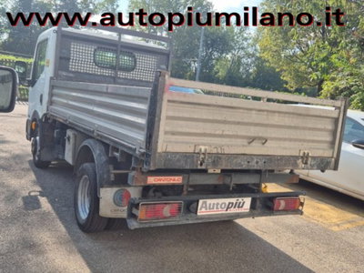 Nissan Cabstar 35.11 2.5 TDI PC-RG Cabinato Basic (2)