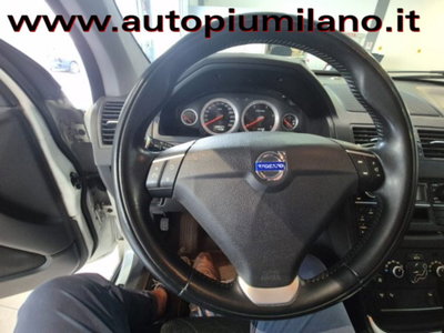Volvo XC90 D5 AWD Geartronic Momentum (16)