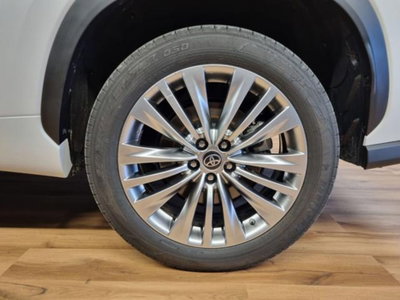 Toyota Highlander 2.5h Lounge e-cvt (15)