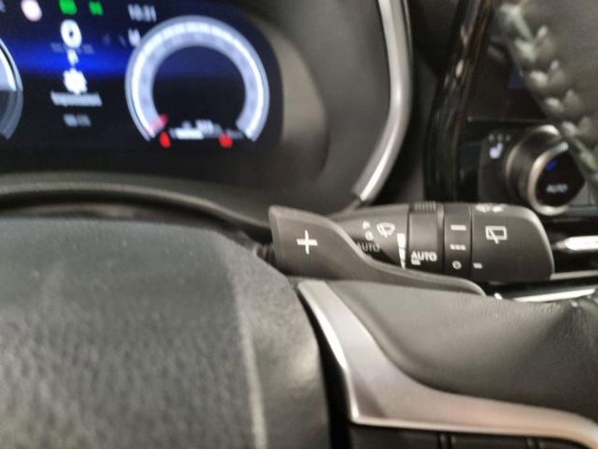 Toyota Highlander 2.5h Lounge e-cvt (20)