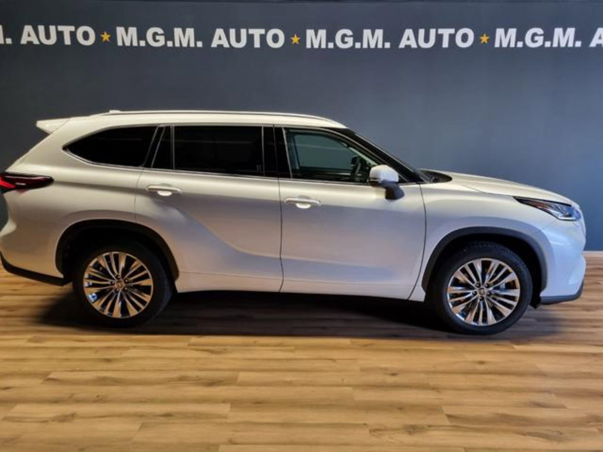 Toyota Highlander 2.5h Lounge e-cvt (4)