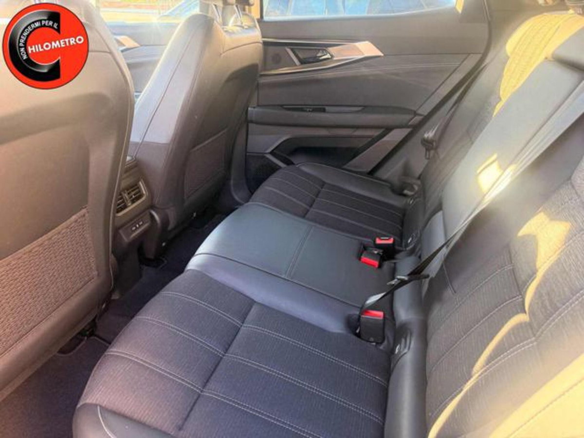 Renault Austral 1.2 full hybrid Techno 200cv auto (16)