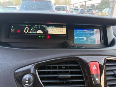 Renault Scenic E-Tech Electric 1.5 dCi 110CV Luxe (14)