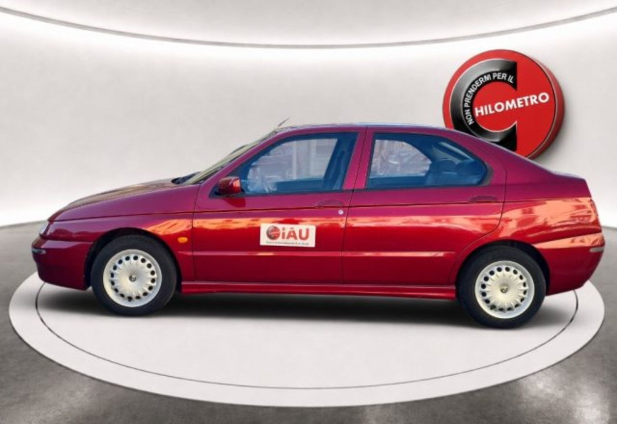 Alfa Romeo 146 1.4i 16V Twin Spark cat (4)