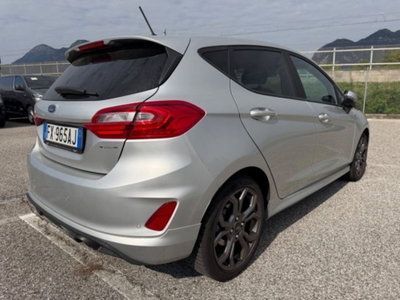 Ford Fiesta 1.0 EcoBoost 100CV 5 porte ST-Line (4)