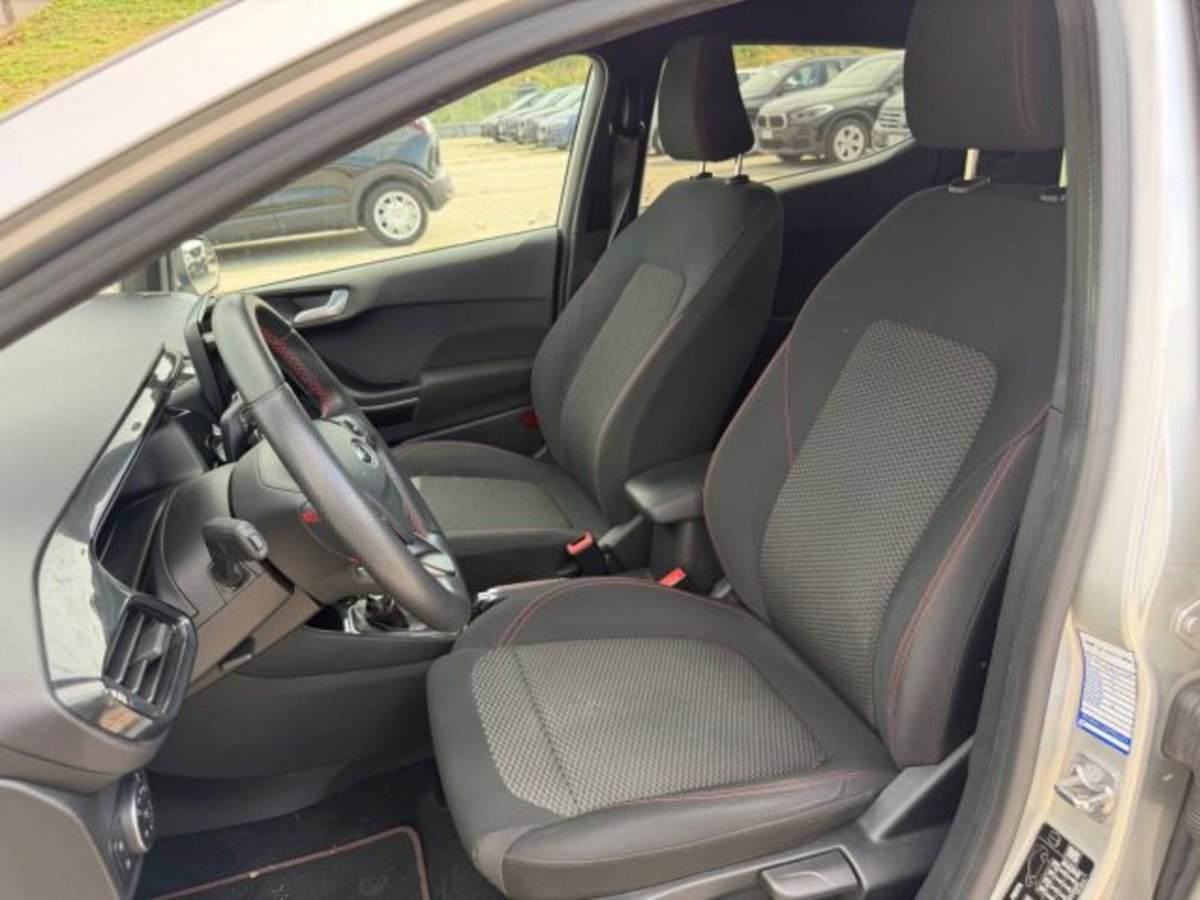 Ford Fiesta 1.0 EcoBoost 100CV 5 porte ST-Line (9)