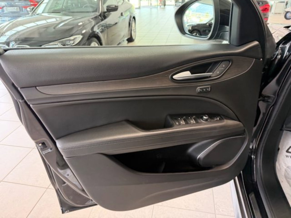 Alfa Romeo Stelvio Stelvio 2.2 Turbodiesel 210 CV AT8 Q4 Ti (7)