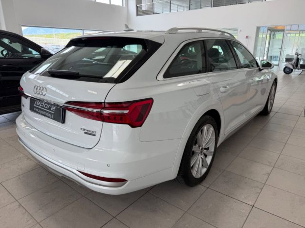 Audi A6 Allroad 40 TDI 2.0 quattro S tronic Evolution (4)