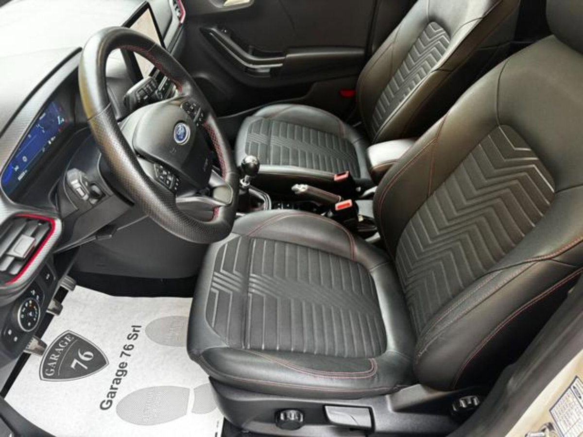 Ford Puma 1.0 EcoBoost Hybrid 155 CV S&S ST-Line X (8)