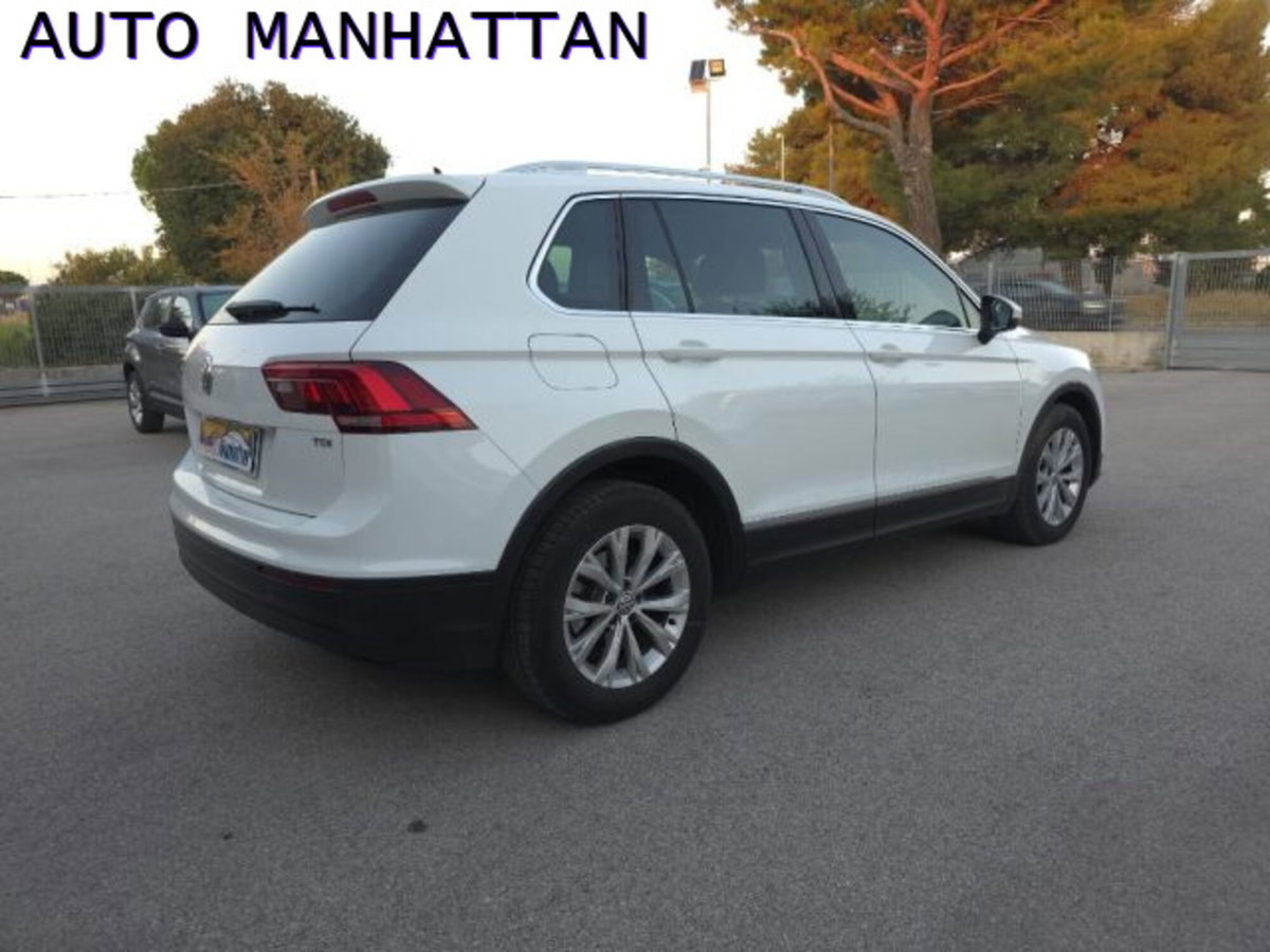 Volkswagen Tiguan 1.6 TDI SCR Business BlueMotion Technology (16)