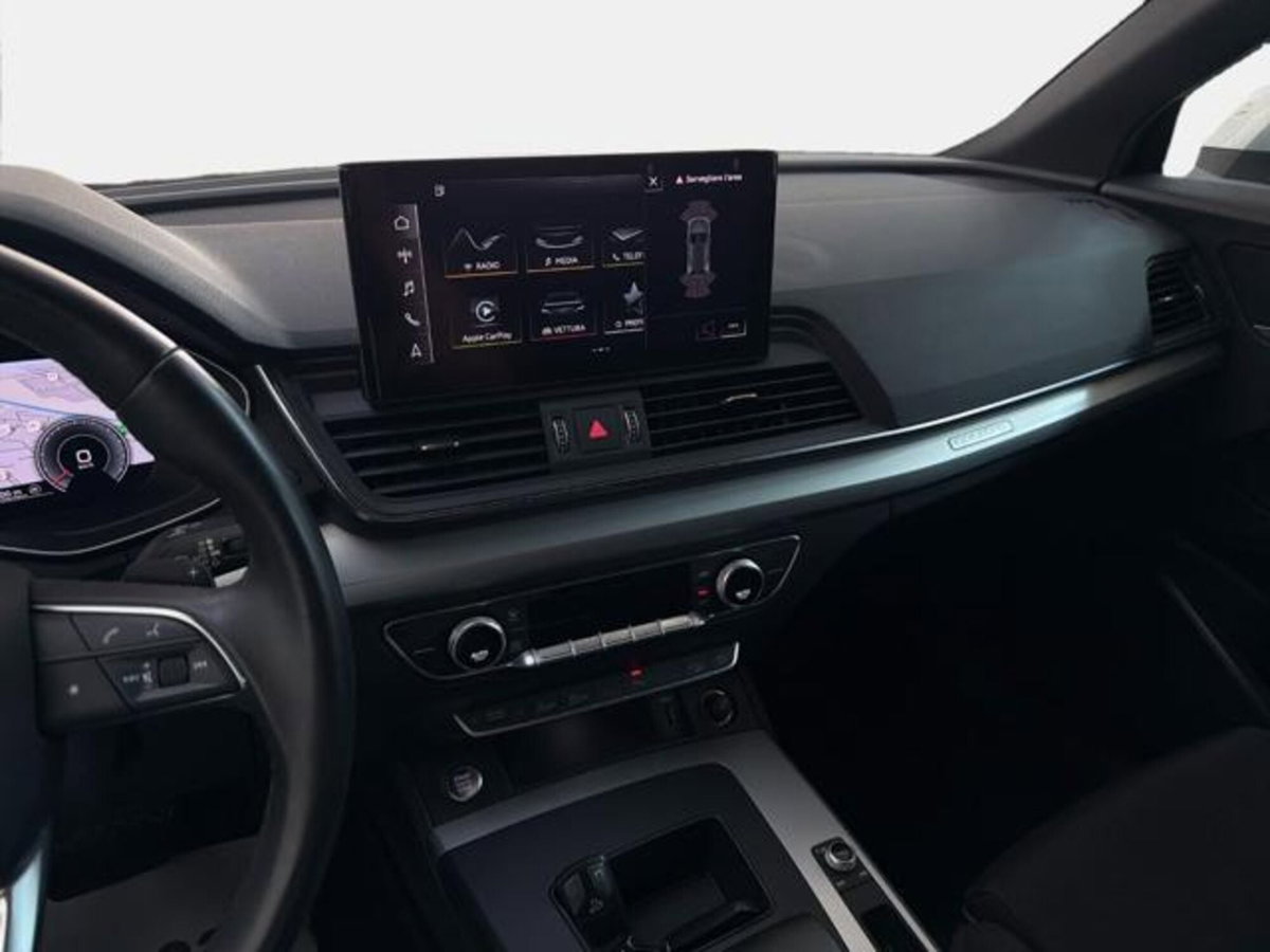 Audi Q5 40 TDI 204 CV quattro S tronic Business (10)
