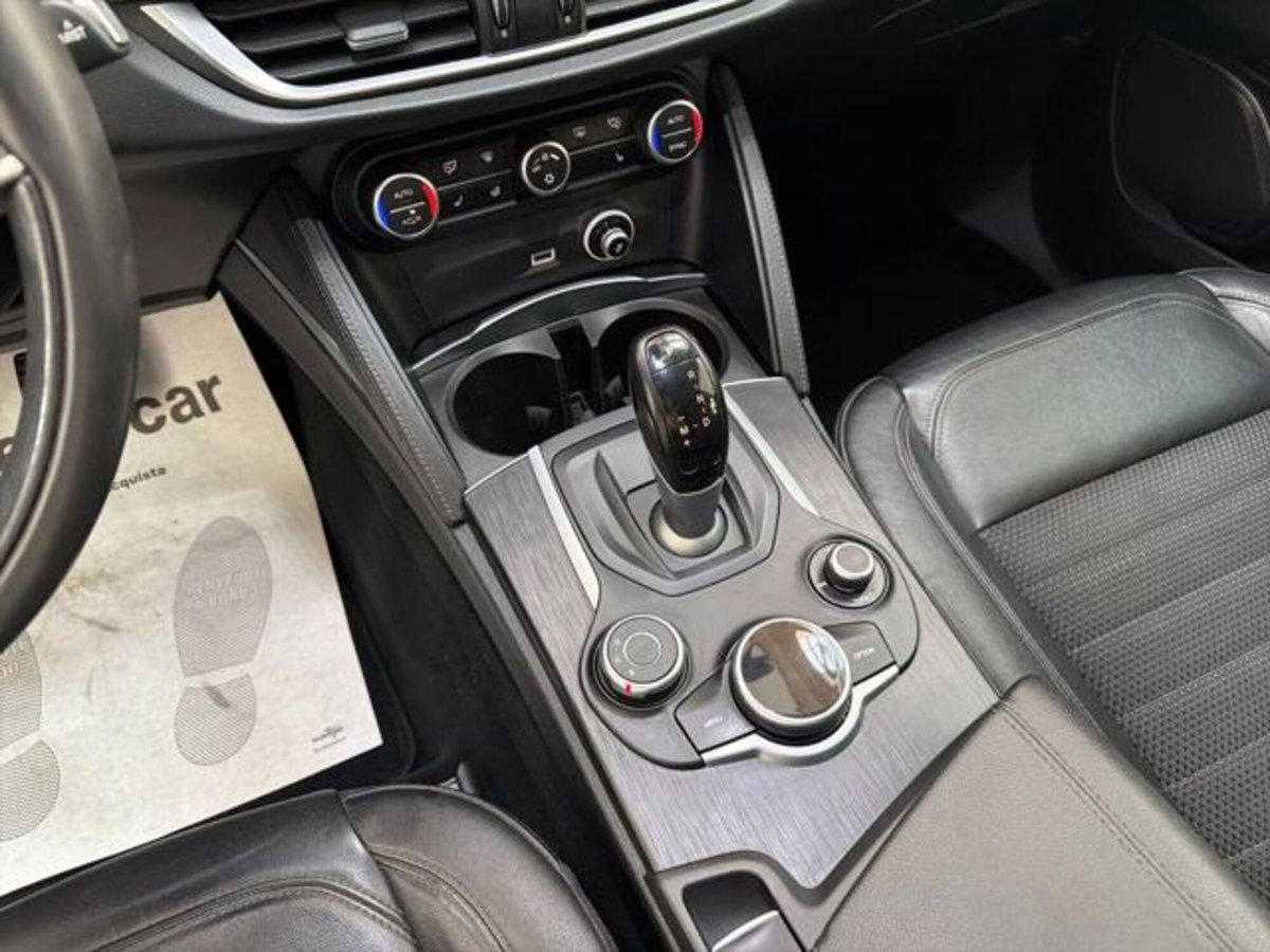 Alfa Romeo Stelvio Stelvio 2.2 Turbodiesel 210 CV AT8 Q4 Sport Edition (11)